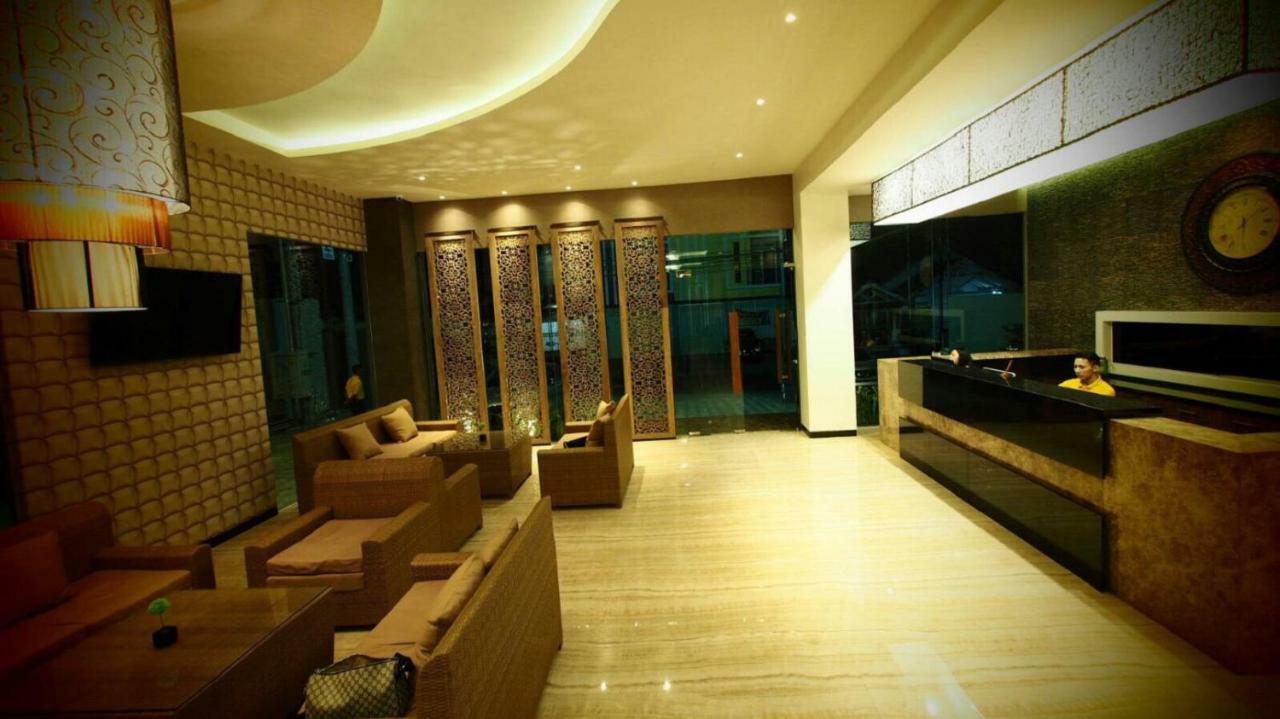 เดอ บูทิก สไตล์ โฮเต็ล มาลัง Hotel มะลัง ภายนอก รูปภาพ