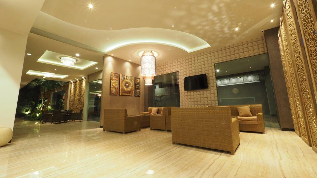 เดอ บูทิก สไตล์ โฮเต็ล มาลัง Hotel มะลัง ภายนอก รูปภาพ